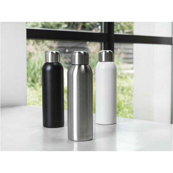 Guzzle 820 ml RCS certified stainless steel water bottle - White