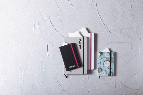 Notepad Yakis - White / Black