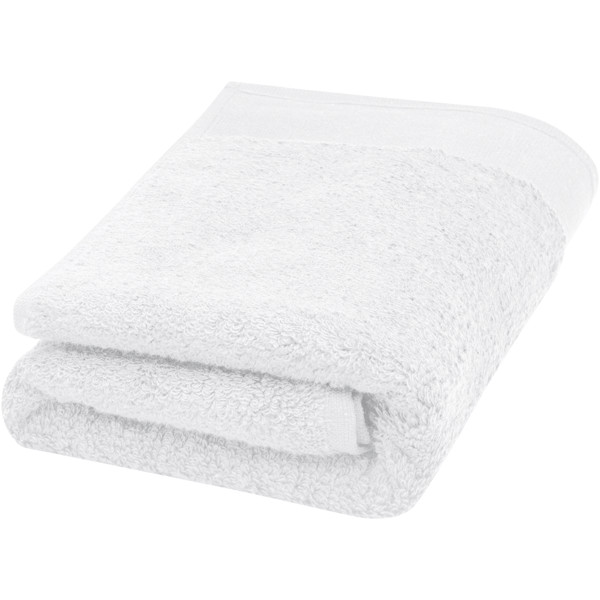 Nora 550 g/m² cotton towel 50x100 cm - White