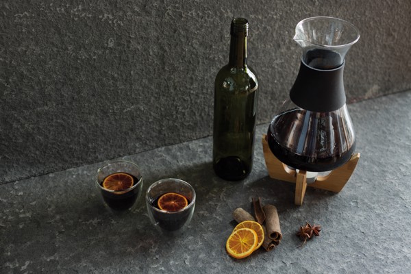 Glu mulled wine set with glasses