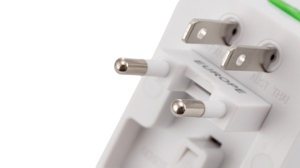 Plug Adapter Tyru