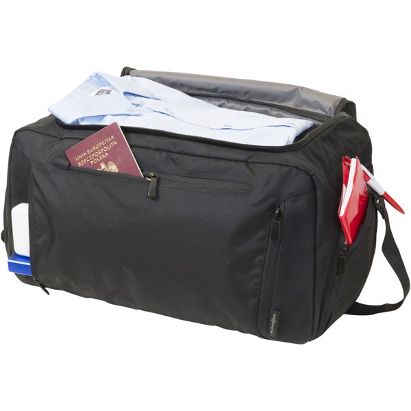 Deluxe duffel bag with tablet pocket