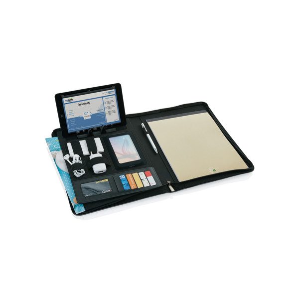Deluxe tech portfolio with zipper