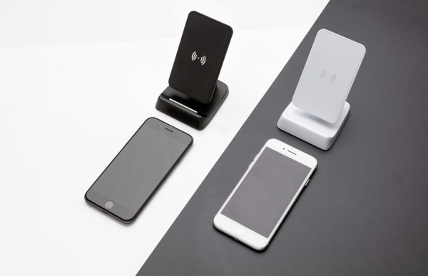 10W Wireless fast charging stand - White