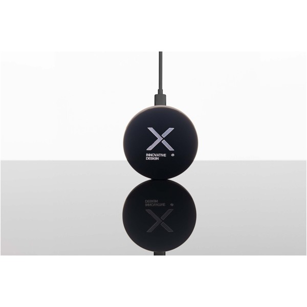 SCX.design W37 15W extra slim recycled aluminium wireless charging pad