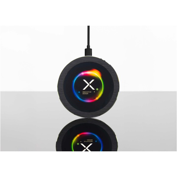 SCX.design W32 15W wireless charging base