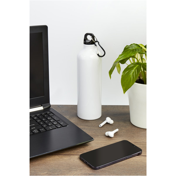 Oregon 770 ml aluminium water bottle with carabiner - White