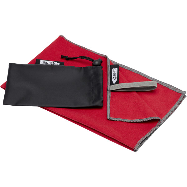 Pieter GRS ultra lightweight and quick dry towel 30x50 cm - Red