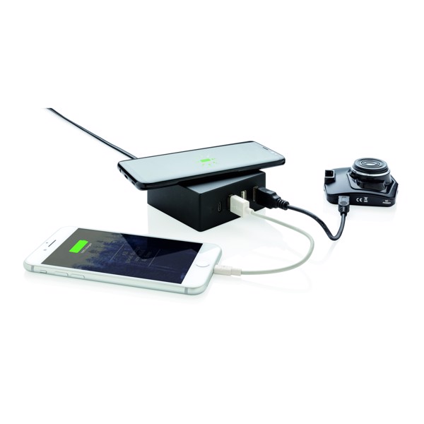 USB and 10W wireless charger