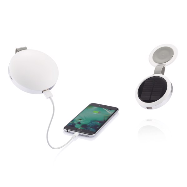 Notos 2.200 mAh solar charger