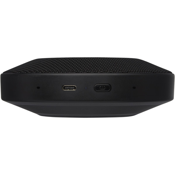 Hybrid conference speaker