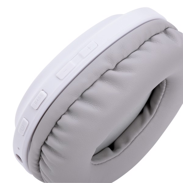 Urban Vitamin Belmont wireless headphone - White