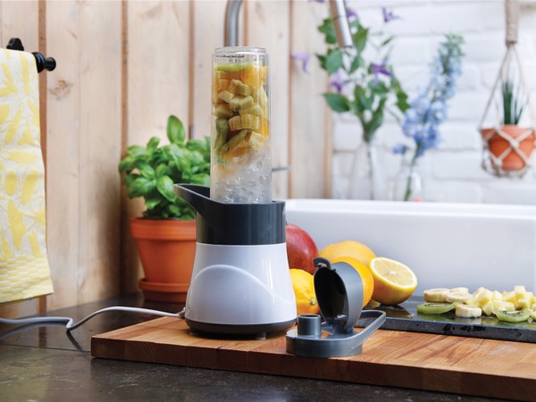 Smoothie 2 Go mini blender 300-Watt