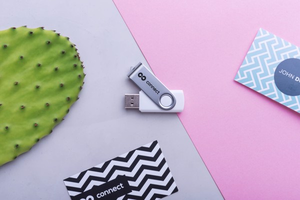 USB Memory Rebik 16GB - White