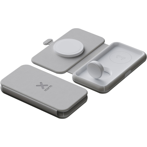 Xtorm XWF31 15W foldable 3-in-1 wireless travel charger