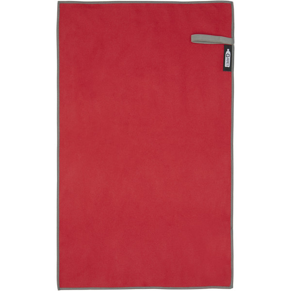 Pieter GRS ultra lightweight and quick dry towel 30x50 cm - Red