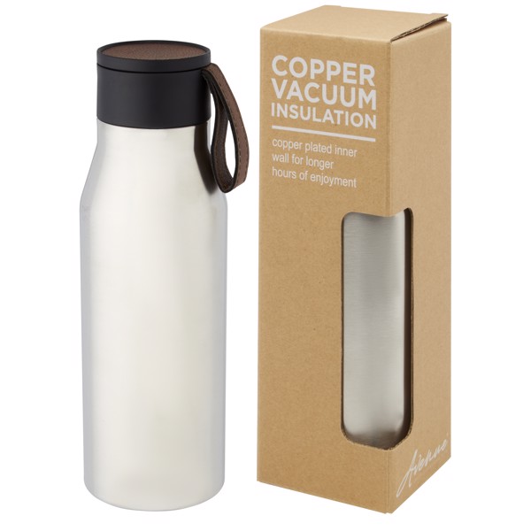 Botella de acero inoxidable con aislamiento al vacío de cobre de 500 ml con tapa y correa de cuero de poliuretano "Ljungan" - Plateado