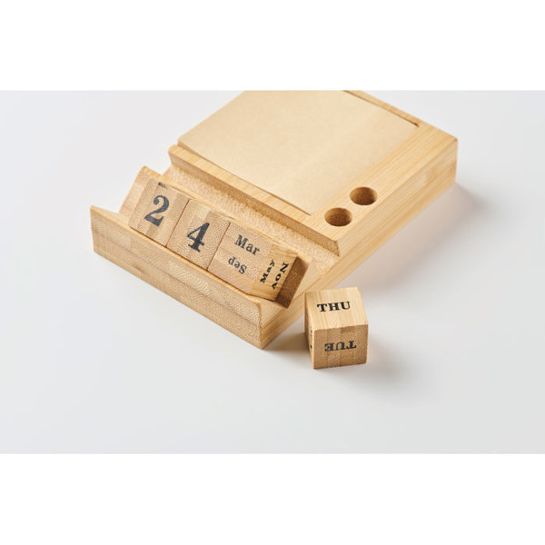 Bamboo desktop calendar Bootop