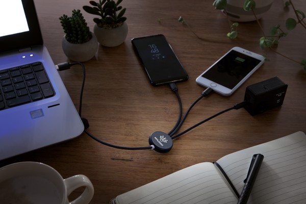 Light up logo 3-in-1 cable