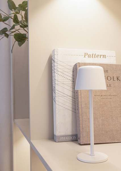 Zenic RCS recycled plastic USB re-chargable table lamp - White