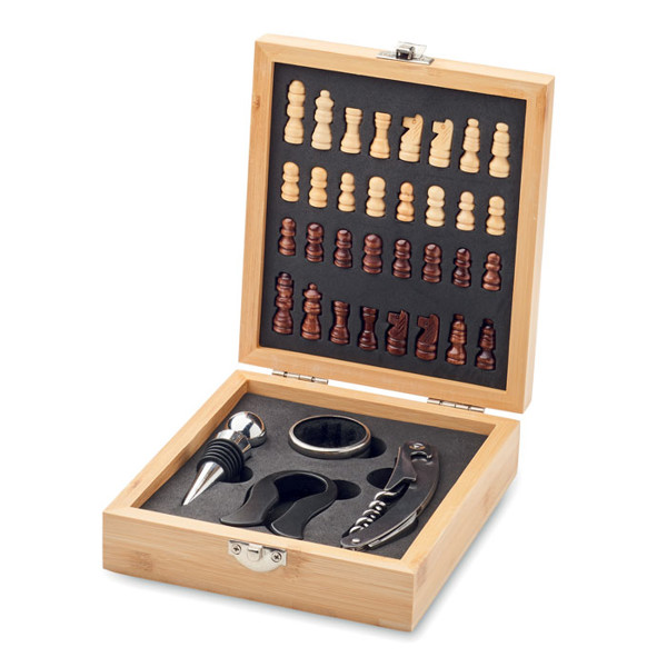 Chess board wine set Chesset