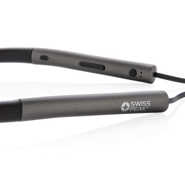 Swiss Peak bass earbuds