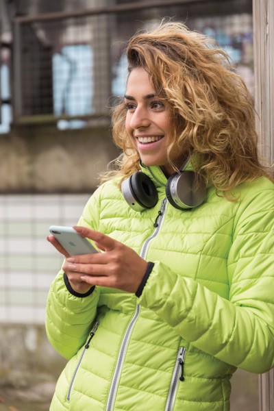 Swiss peak wireless headphone V2