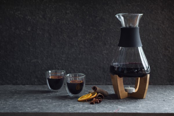 Glu mulled wine set with glasses