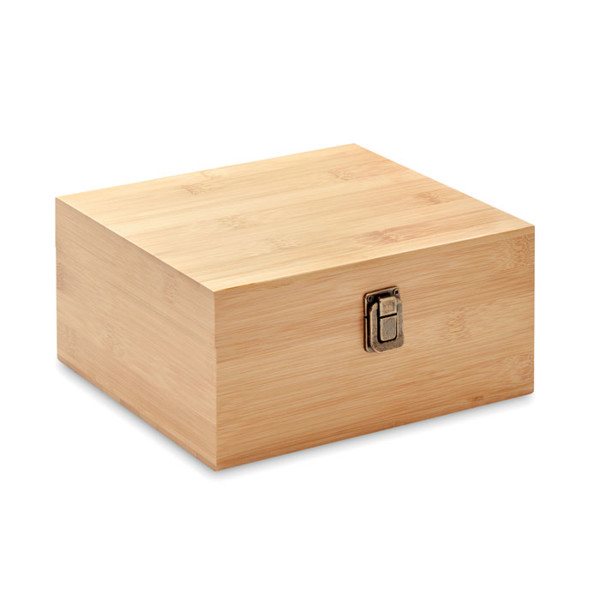 Whisky set in bamboo box Inverness