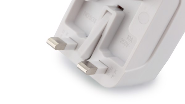 Plug Adapter Tyru