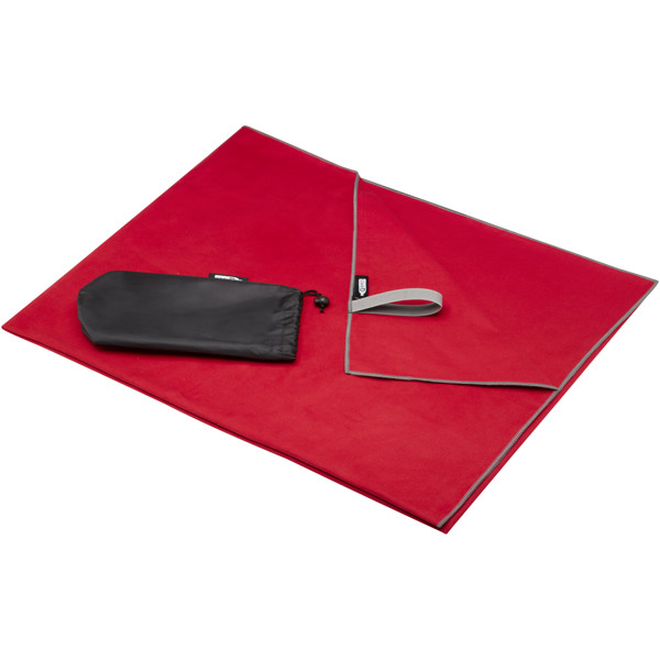 Pieter GRS ultra lightweight and quick dry towel 100x180 cm - Red