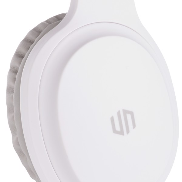 Urban Vitamin Belmont wireless headphone - White