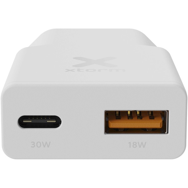 Xtorm XG2SL033 Go2 SlimLine 33W charger