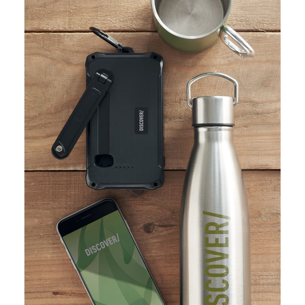 8000 mAh solar dynamo charger Dya