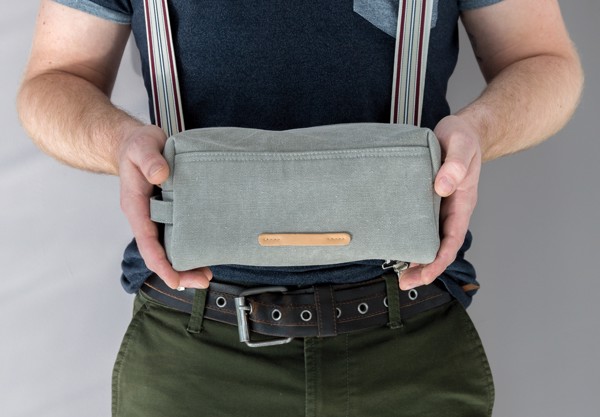 Canvas toiletry bag PVC free - Grey