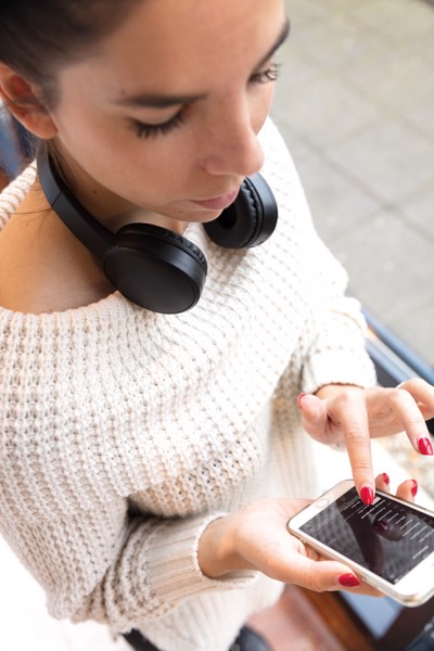 Fusion wireless headphone