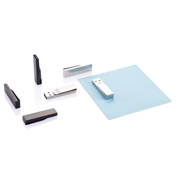 Tag USB stick - 8 GB